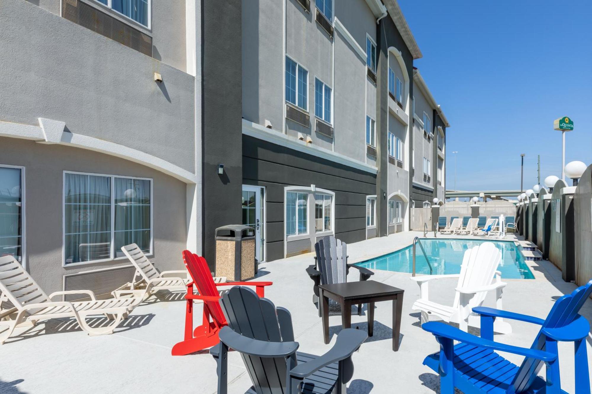 La Quinta By Wyndham Houston New Caney Exterior foto
