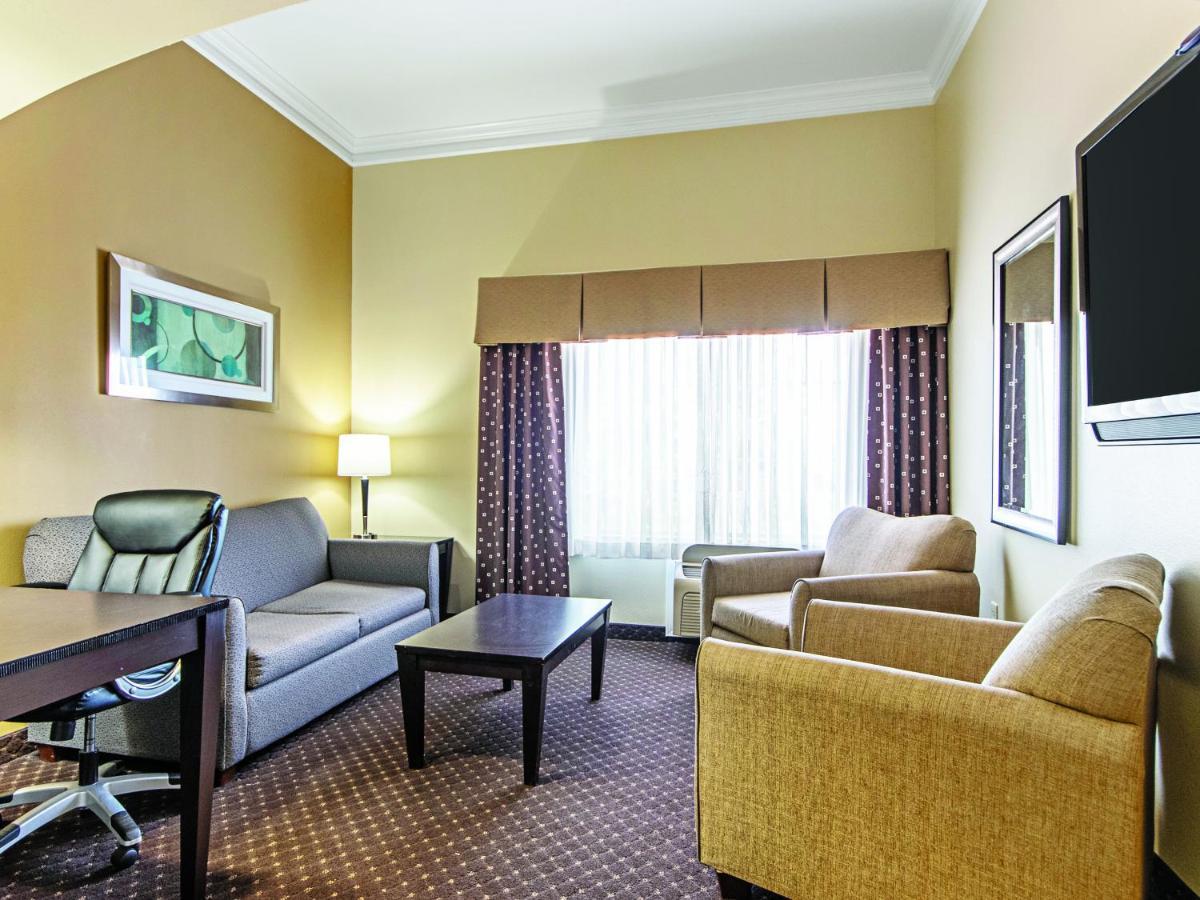 La Quinta By Wyndham Houston New Caney Exterior foto